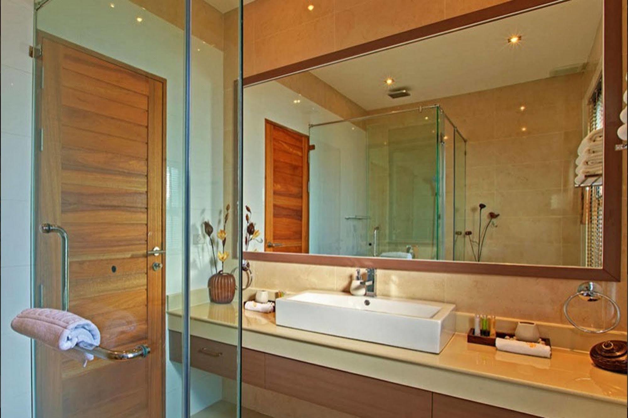 Baannaraya Pool Villas Residence Rawai Exterior photo