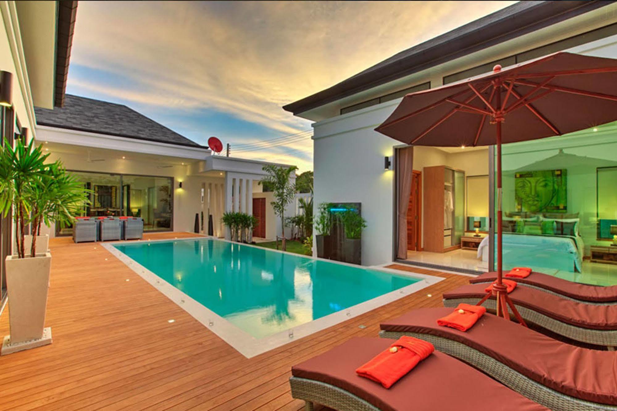 Baannaraya Pool Villas Residence Rawai Exterior photo